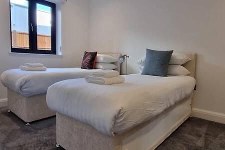 לונדון Beautiful Apartment Overlooking A Garden מראה חיצוני תמונה